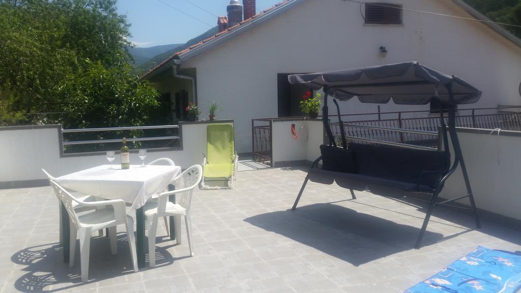 Apartmani Cempres Senj Senj  Ngoại thất bức ảnh